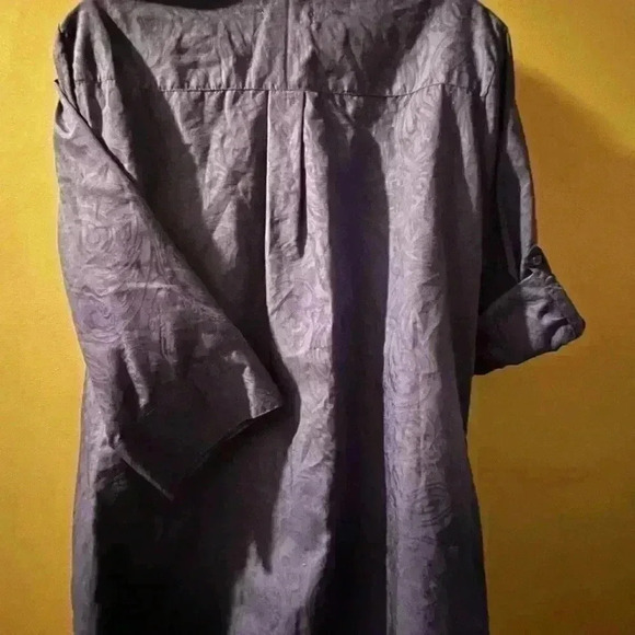 Croft & Barrow Sz Petite PL Navy Blue Collar and Button Roll Sleeve Blouse - Picture 3 of 4